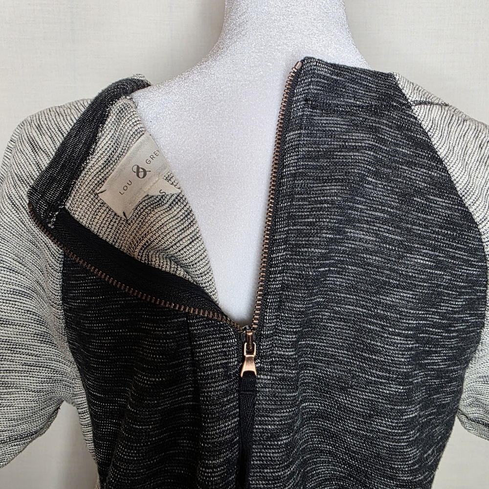Lou & Grey Colorblock Gray Knit Knee Length Dress Size Small - Picture 5 of 7